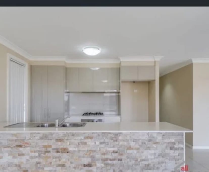 Room in a share house