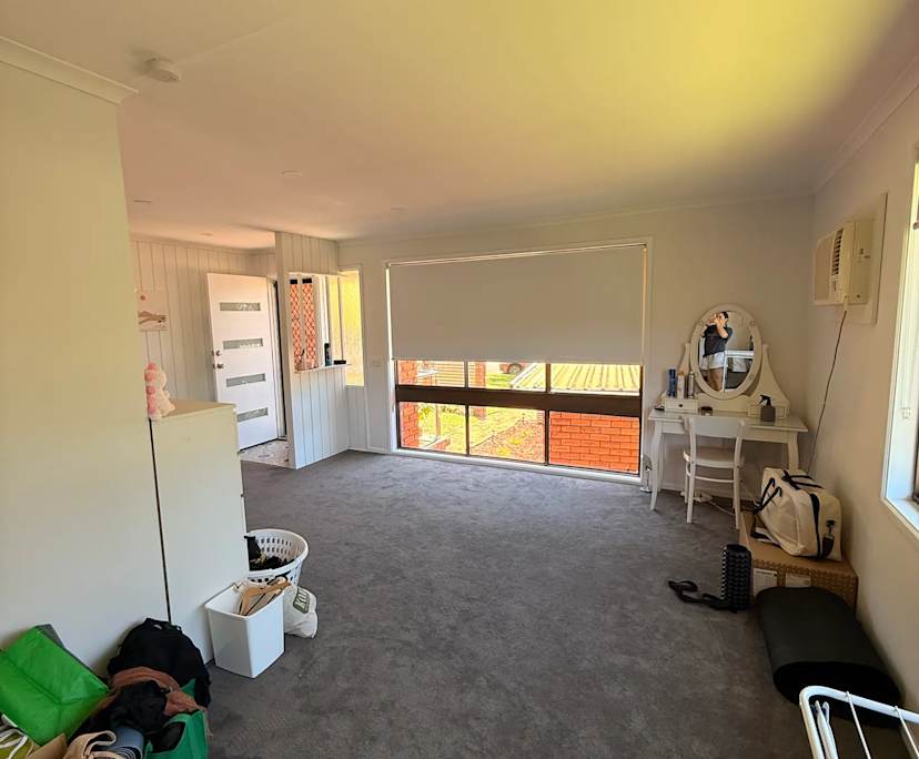 $220, Share-house, 3 bathrooms, Bateau Bay NSW 2261