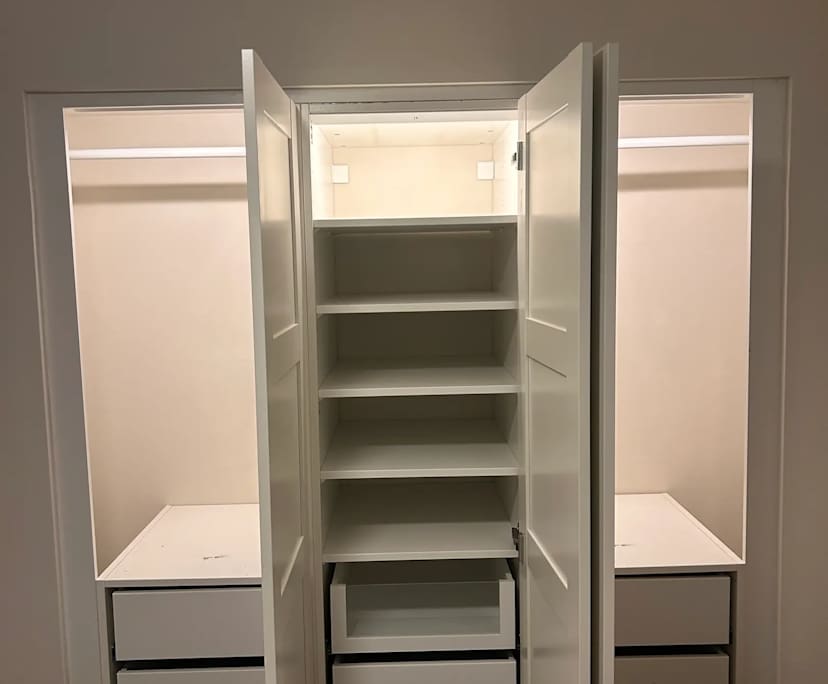 Whole property with 2 rooms for rent