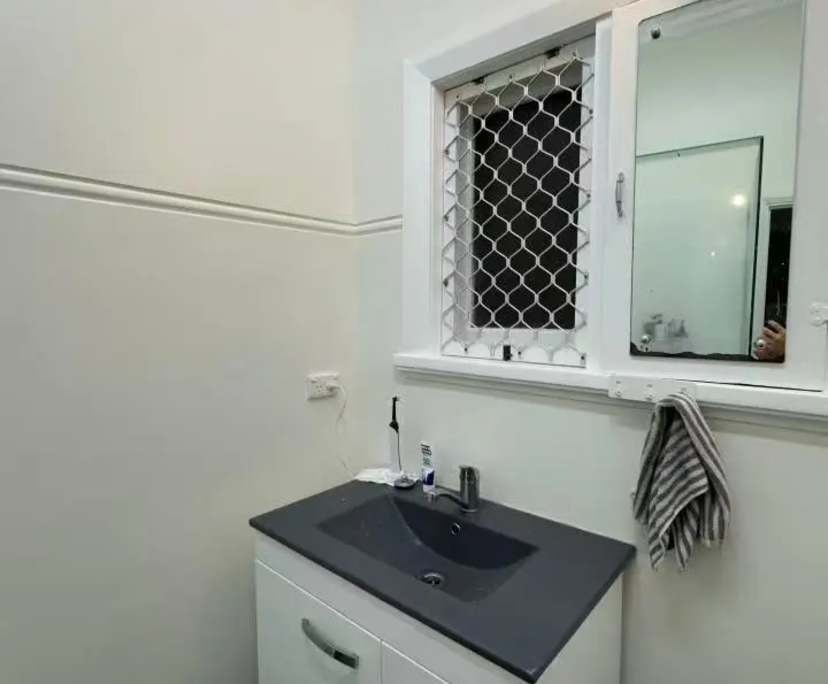$330, Share-house, 5 bathrooms, Wembley WA 6014