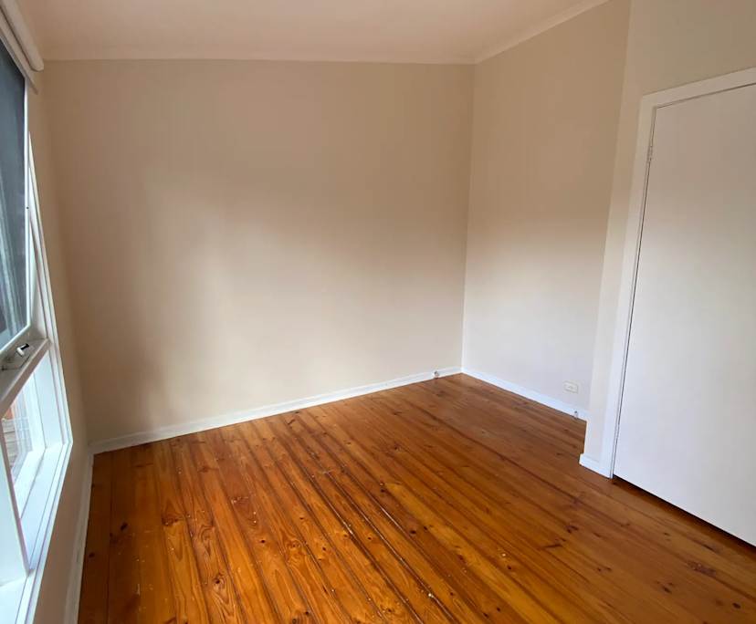 Unfurnished room in a share house