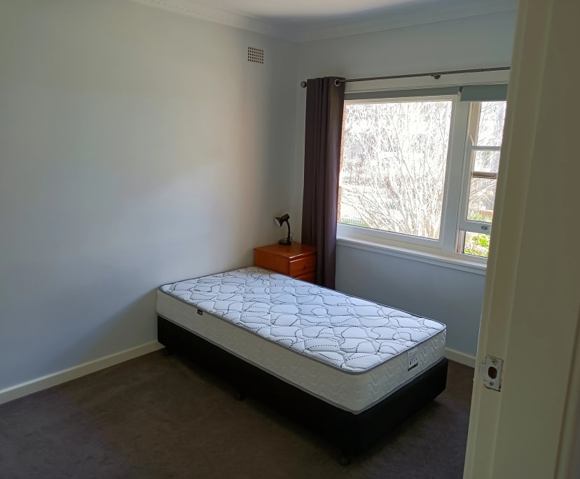 $210, Share-house, 3 bathrooms, Orange NSW 2800