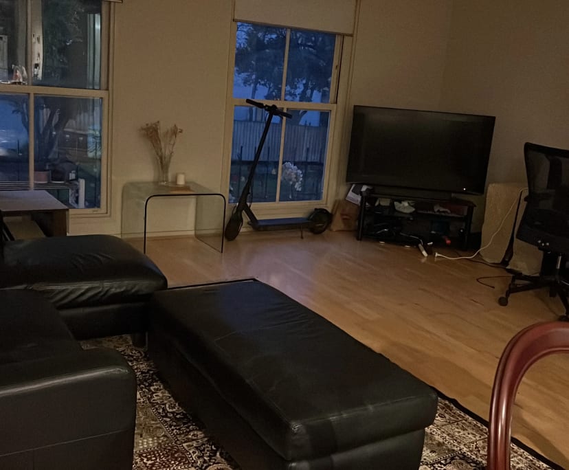 Furnished room in a flatshare