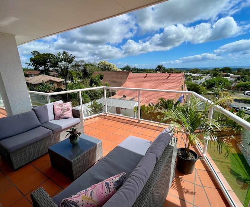 $800, Whole-property, 3 bathrooms, Bilambil Heights NSW 2486