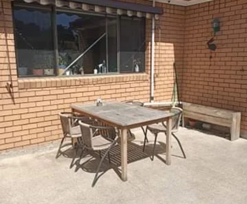 Room for Rent in Geelong West, Geelong 144, Unfur...