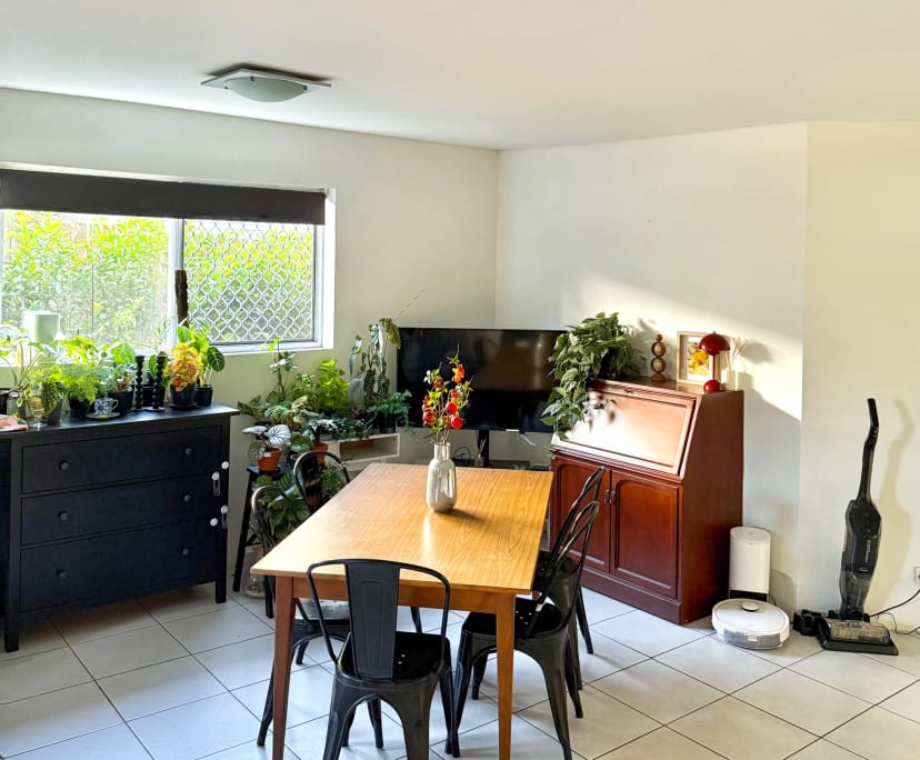 Furnished room in a share house