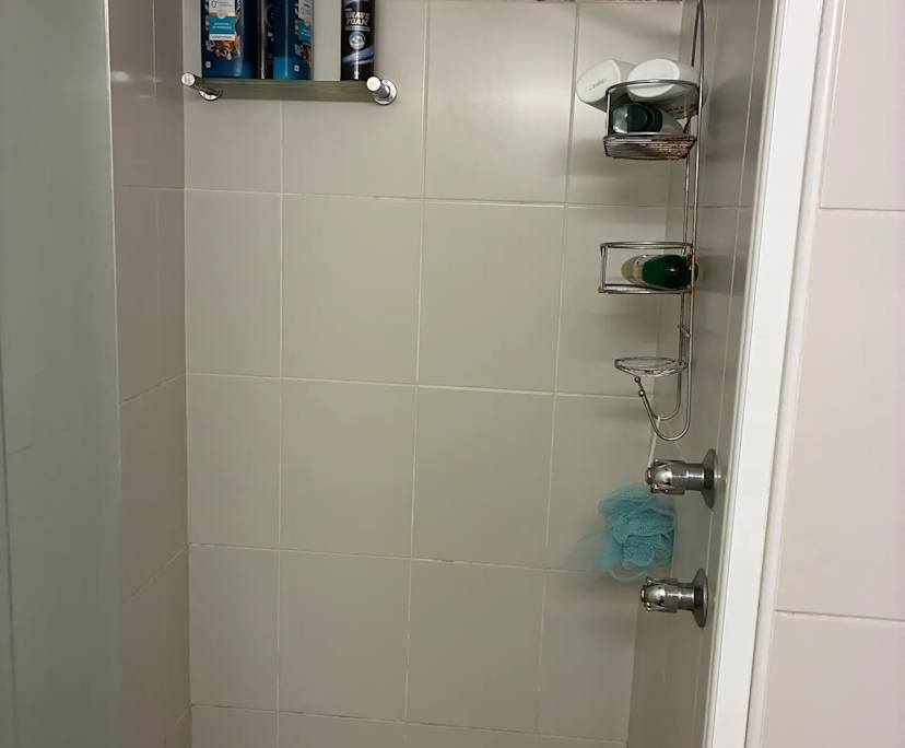 Unfurnished room with own bathroom