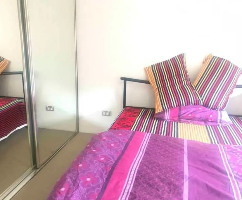 Furnished room with ensuite in a flatshare