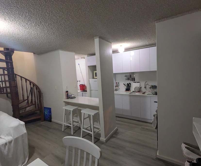 Room in a share house