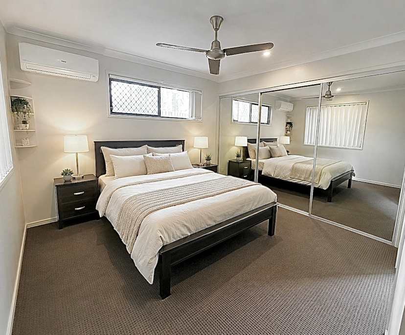 Room with ensuite in a share house