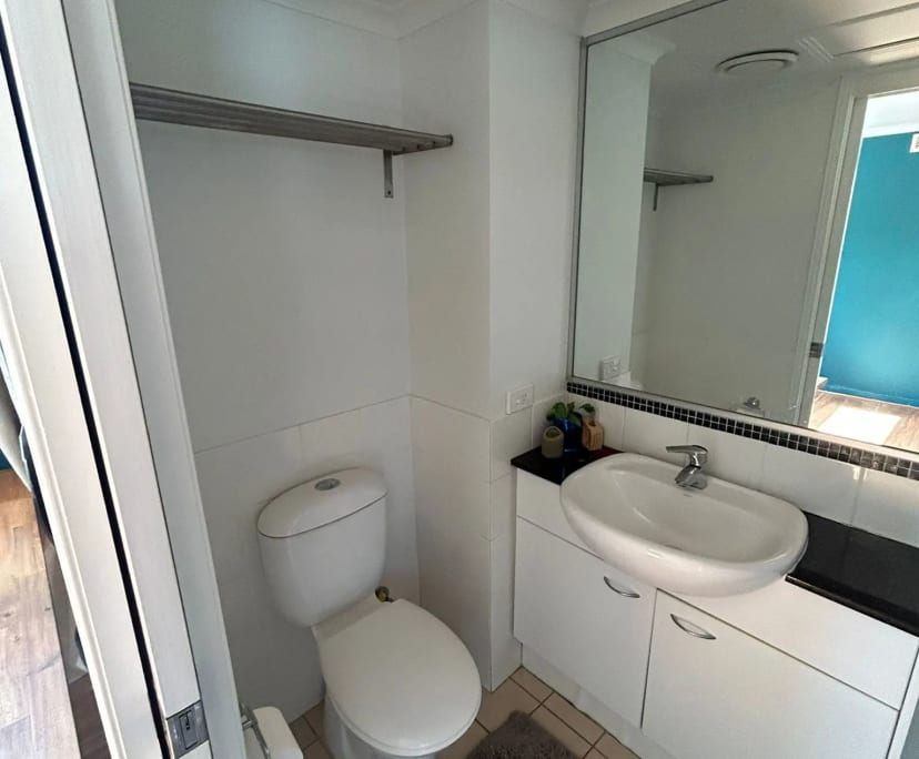 Room with ensuite in a flatshare