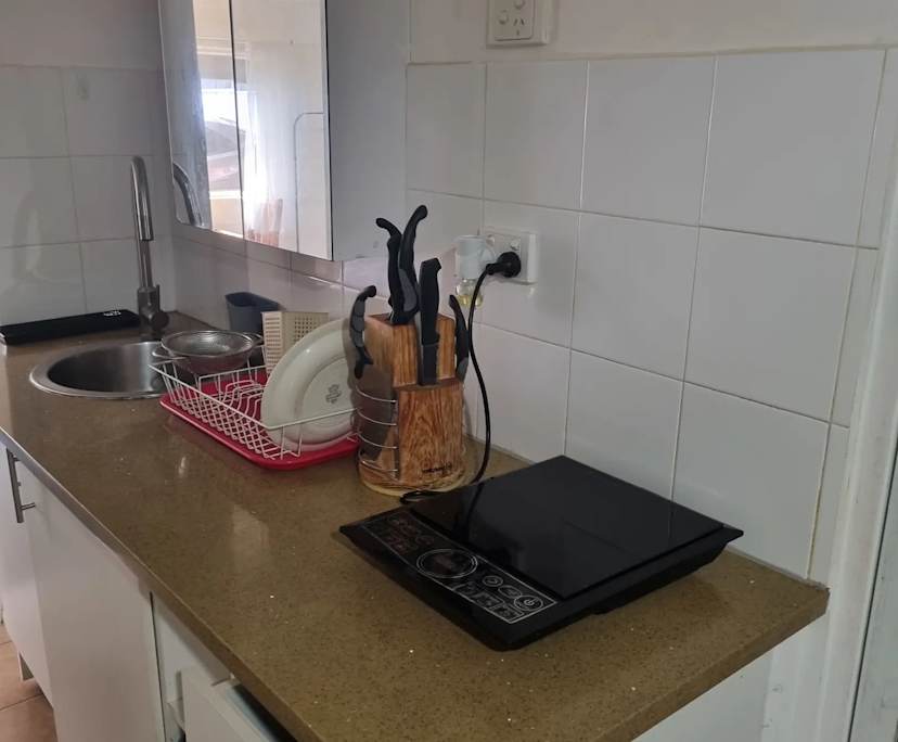 $300, Studio, 1 bathroom, Doncaster East VIC 3109