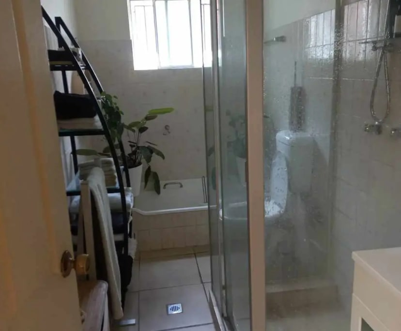 $290, Share-house, 4 bathrooms, Dulwich Hill NSW 2203