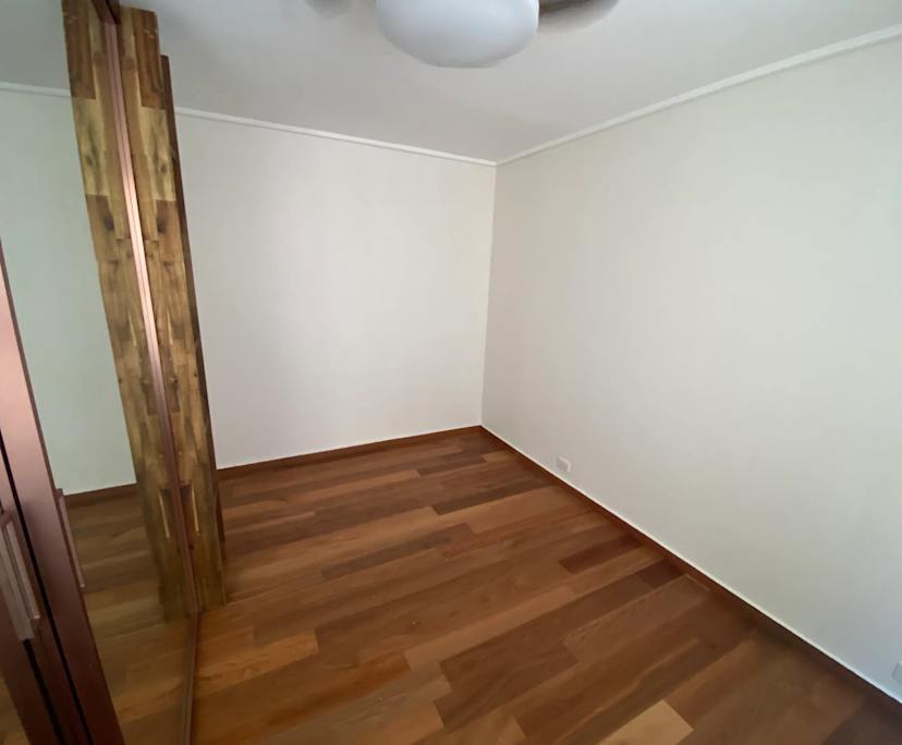 Unfurnished room with own bathroom