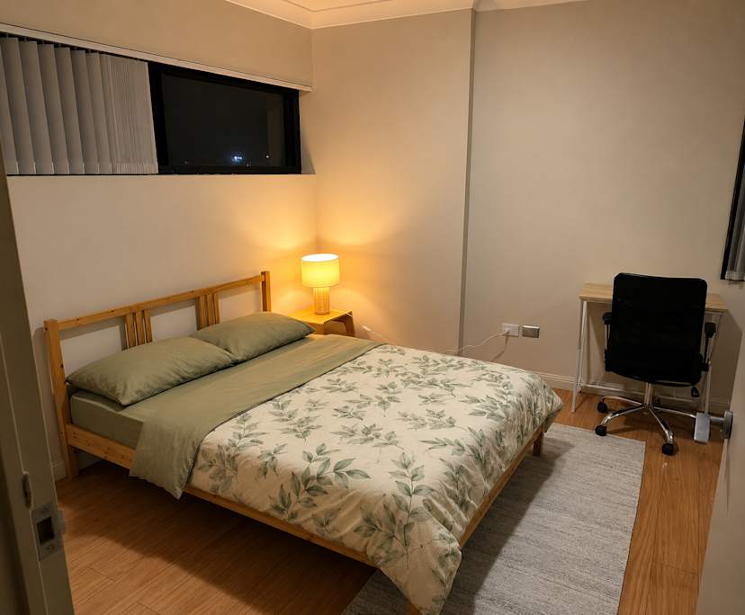 Furnished room with own bathroom