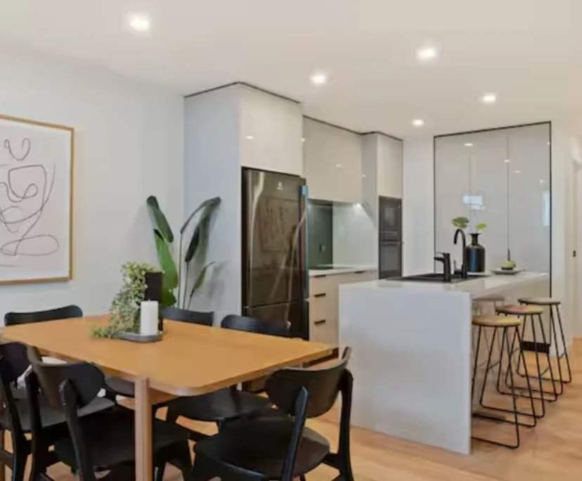 Whole property with 2 rooms for rent