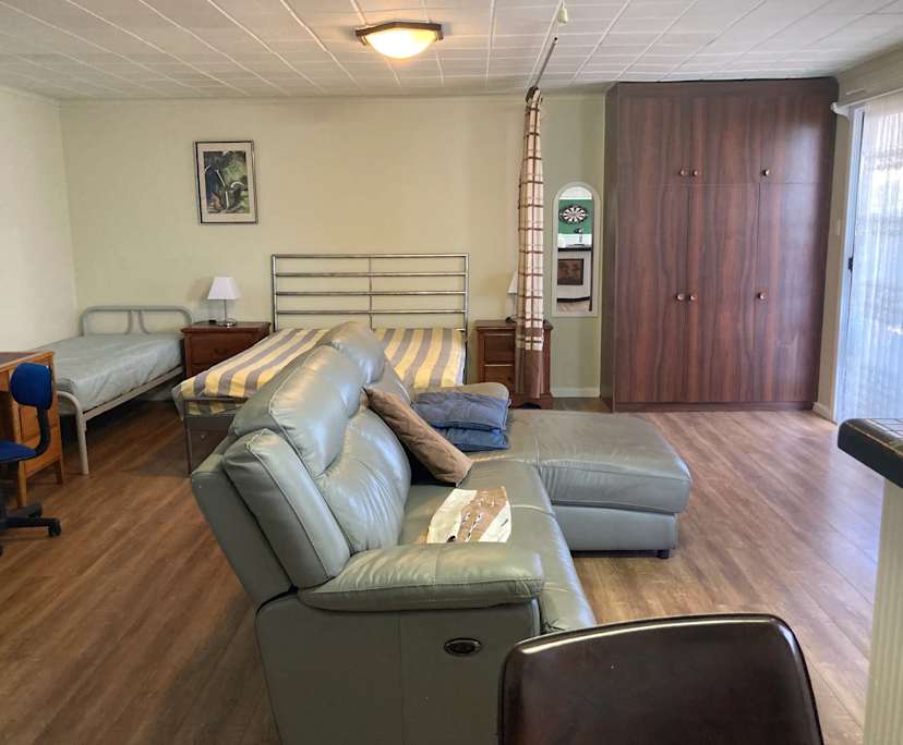 $350, Granny-flat, 2 bathrooms, Modbury SA 5092