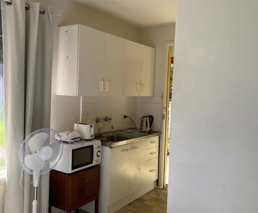 $350, Granny-flat, 1 bathroom, Mona Vale NSW 2103