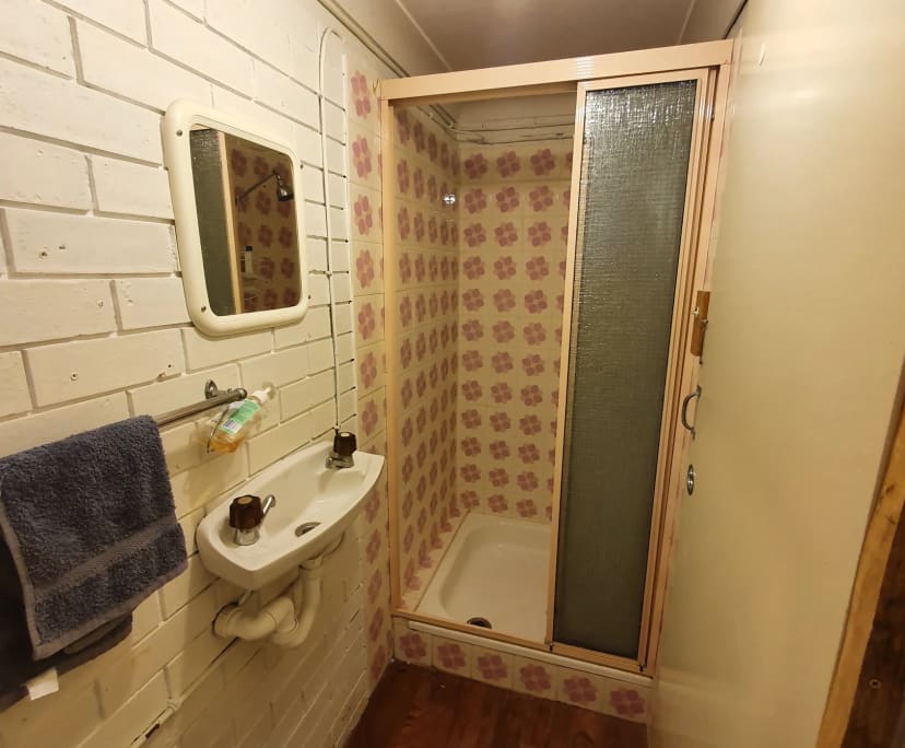 $220, Share-house, 4 bathrooms, Nathan QLD 4111