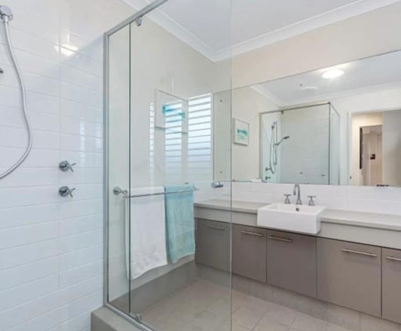 Furnished room granny flat for rent