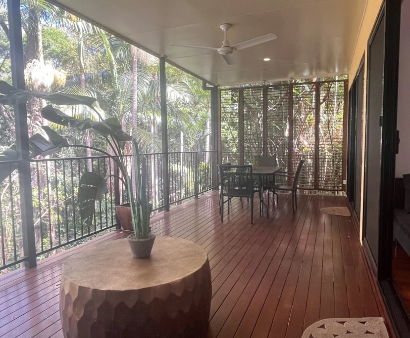 $1,490, Whole-property, 5 bathrooms, Saint Lucia QLD 4067