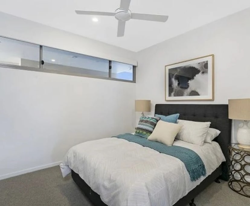 Unfurnished room with own bathroom