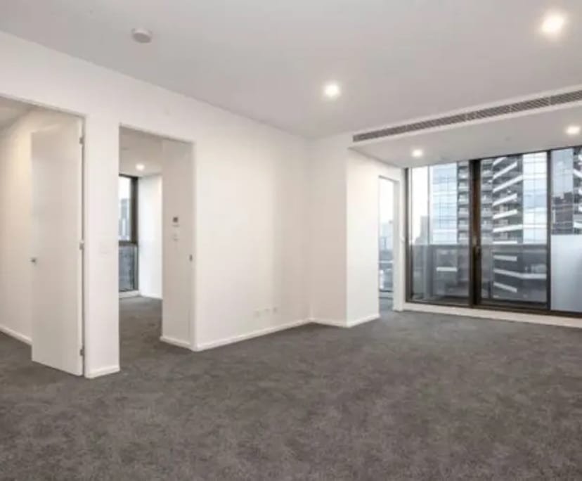 Unfurnished room with own bathroom