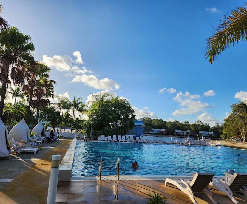 $500, 1-bed, 1 bathroom, South Stradbroke QLD 4216