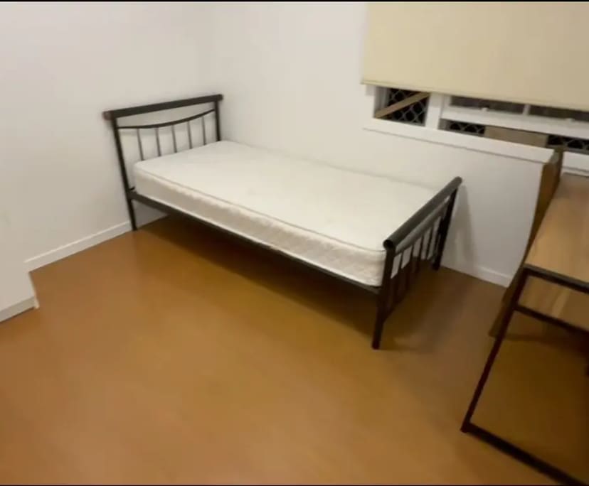 $350, Share-house, 5 bathrooms, Southport QLD 4215