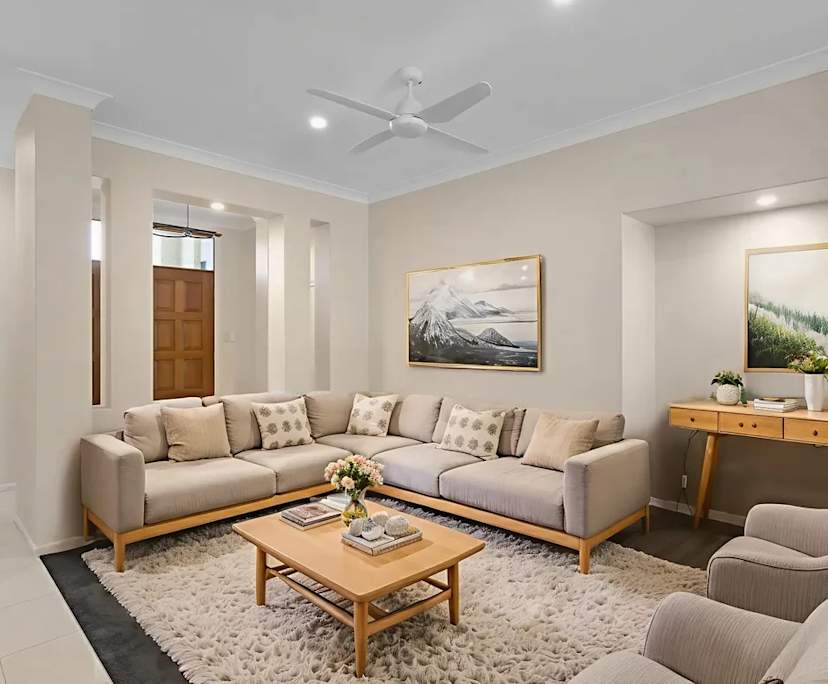 Unfurnished room in a share house