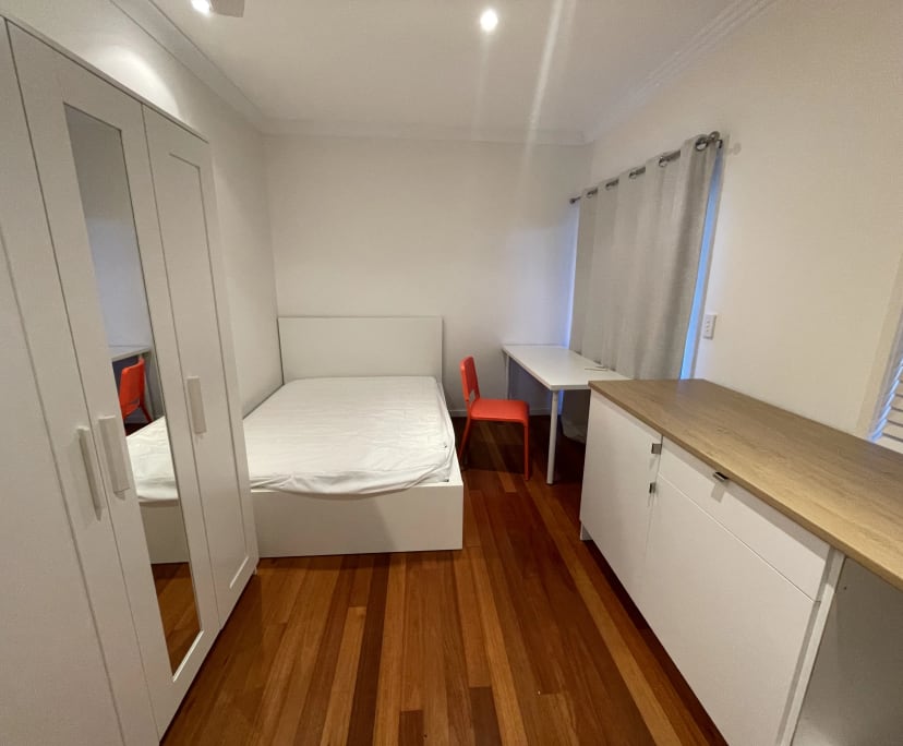 $290, Share-house, 5 bathrooms, Seven Hills QLD 4170