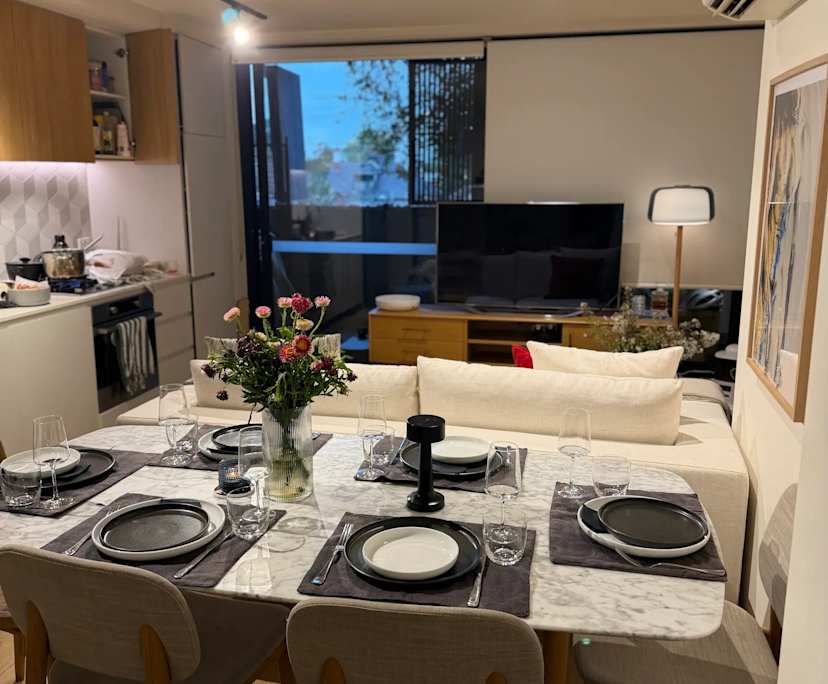 Unfurnished room in a flatshare