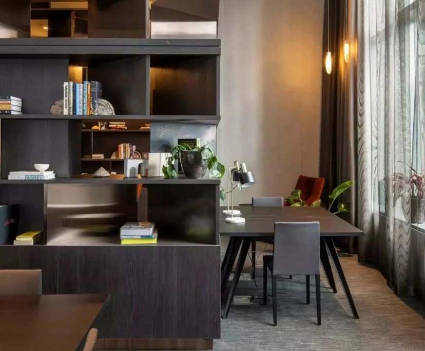 $1,300, Whole-property, 2 bathrooms, Melbourne VIC 3000