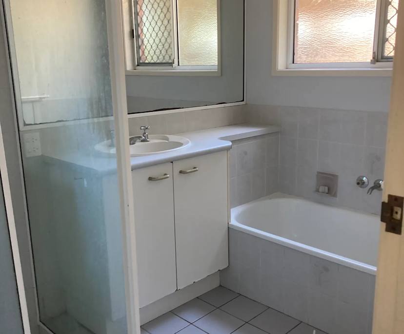 $295-325, Share-house, 2 rooms, Wurtulla QLD 4575, Wurtulla QLD 4575