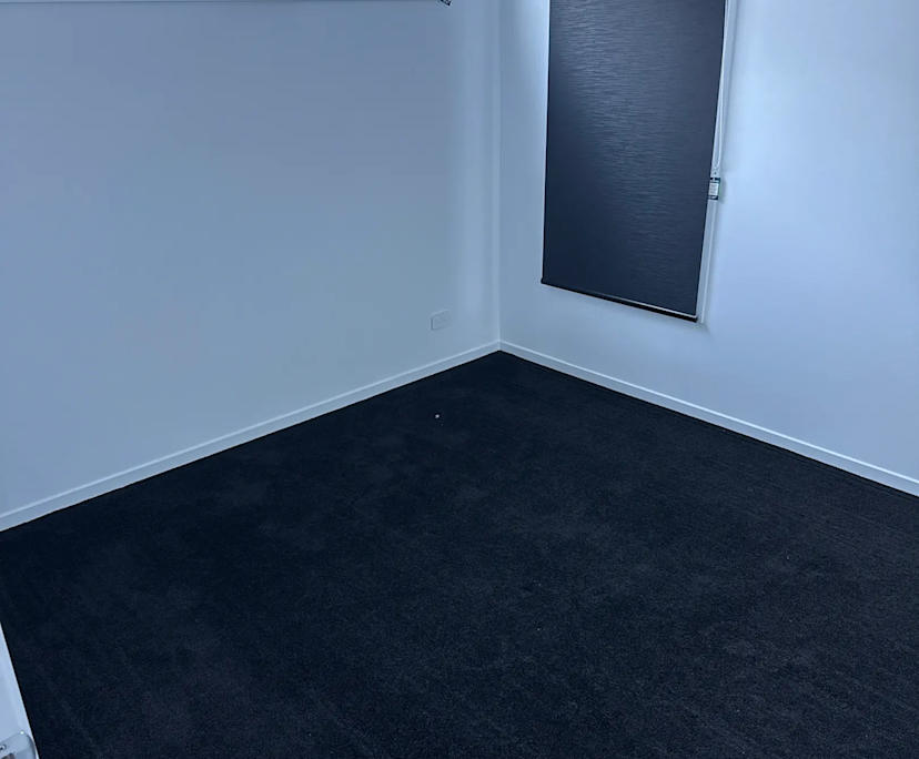 Unfurnished room with own bathroom