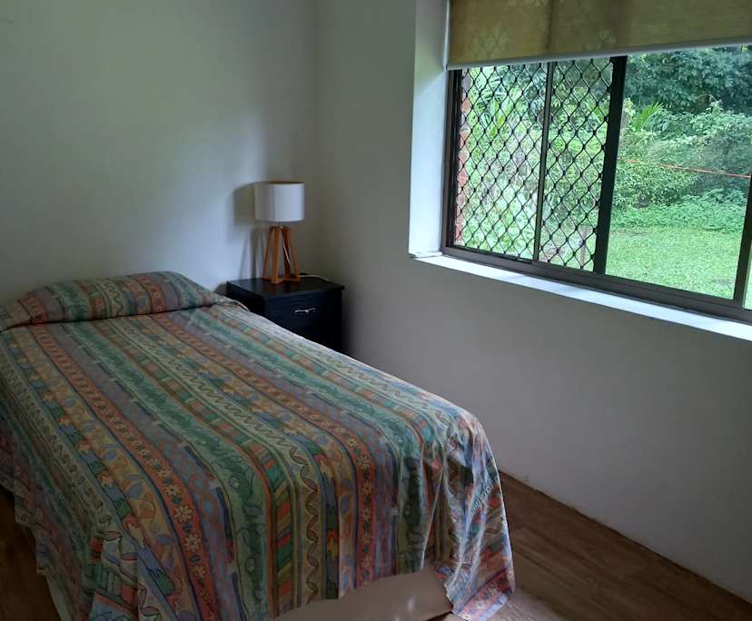 $230, Share-house, 2 bathrooms, Clifton Beach QLD 4879