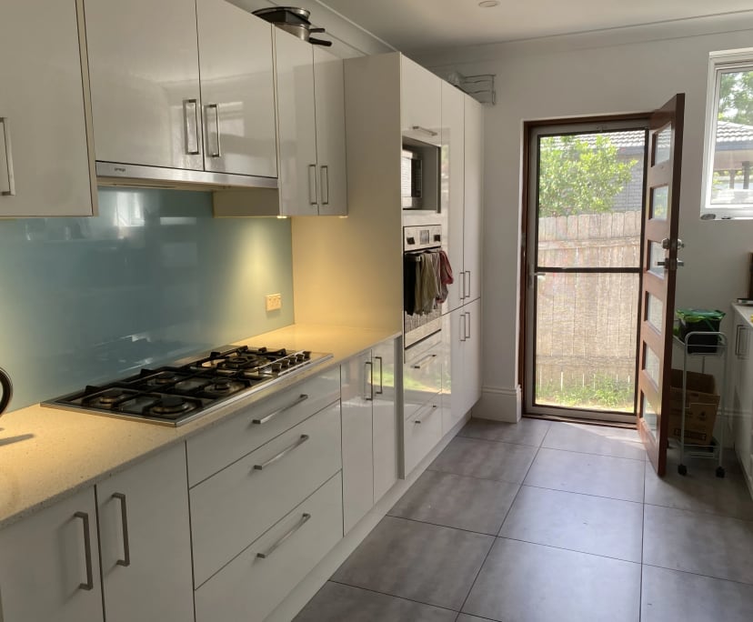 Room for Rent in Lewisham, Sydney 350, Furnished,...