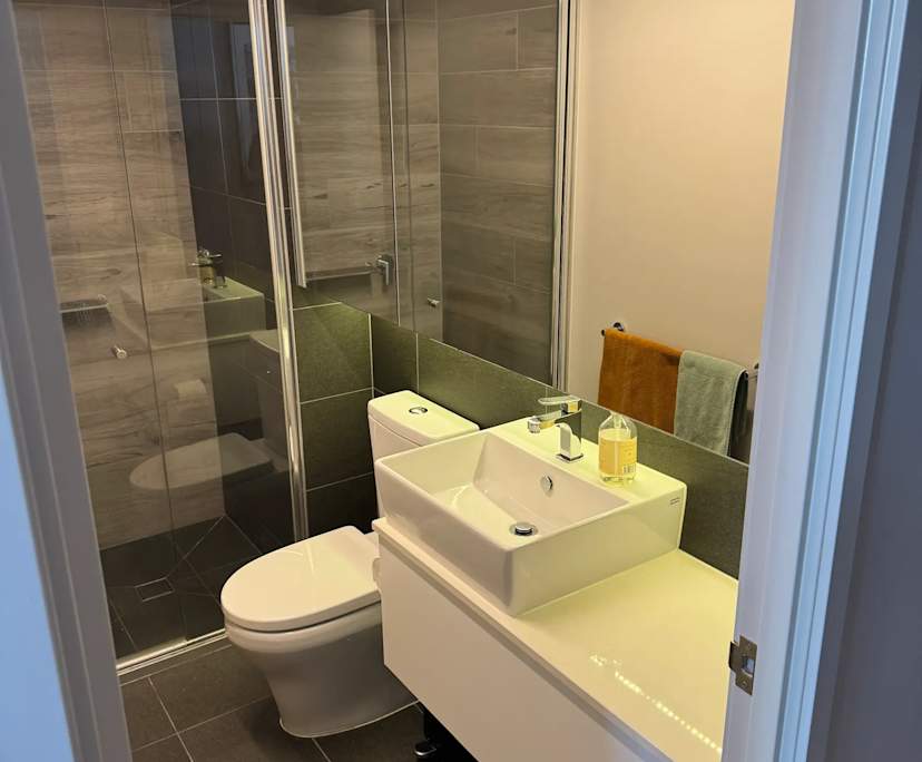 $350, Flatshare, 2 bathrooms, Brunswick East VIC 3057