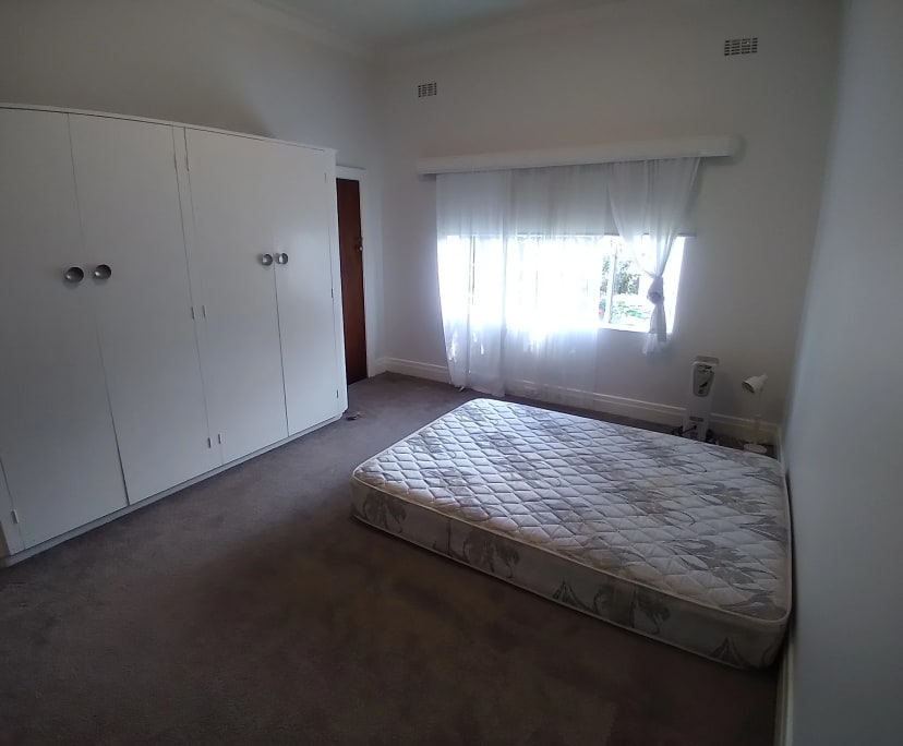 propertyImage