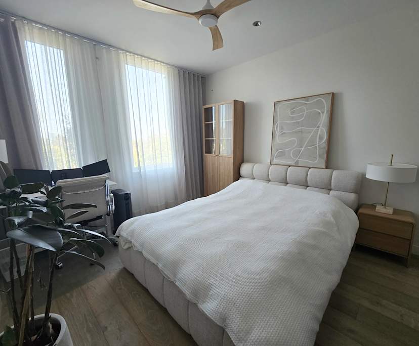 $430, Flatshare, 2 bathrooms, Parkville VIC 3052