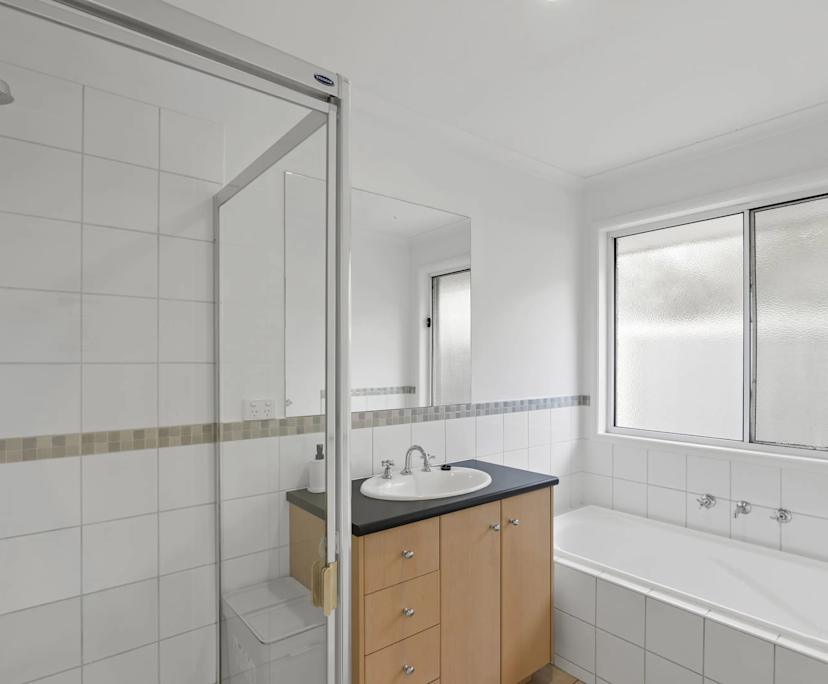 $200, Share-house, 6 bathrooms, Wyndham Vale VIC 3024