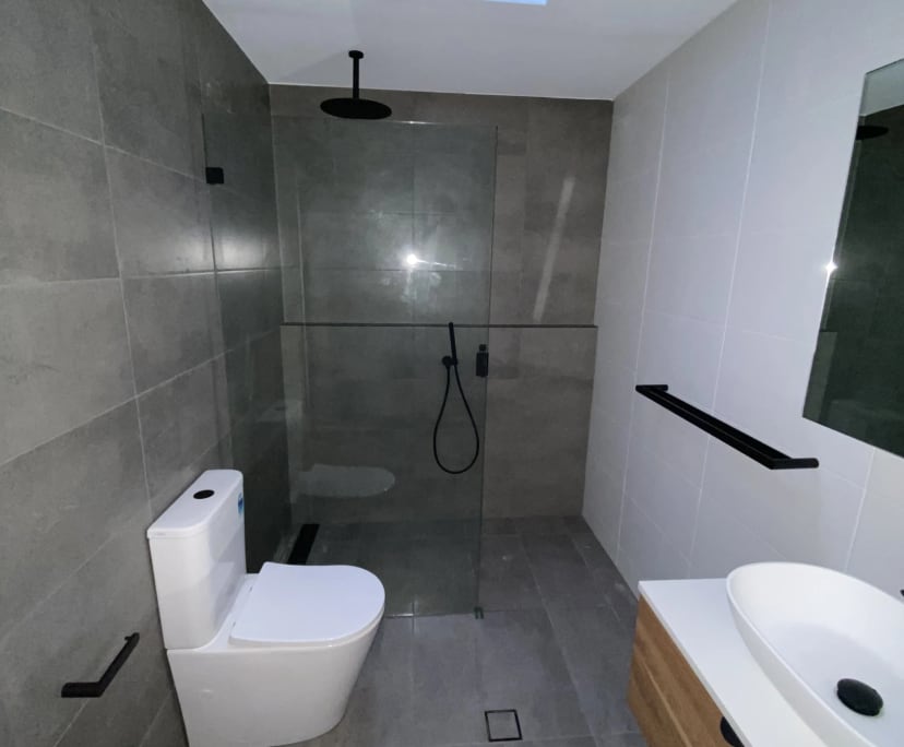 $300, Flatshare, 3 bathrooms, Woonona NSW 2517