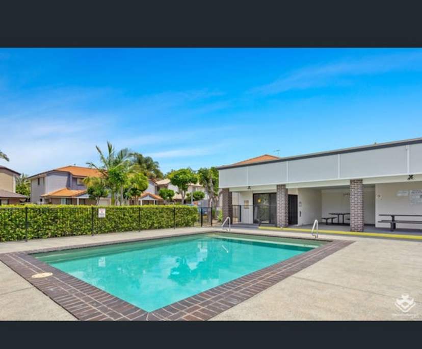 $560, Whole-property, 3 bathrooms, Kallangur QLD 4503