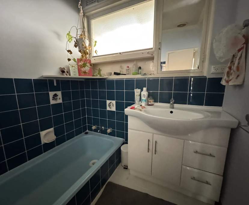 $230, Share-house, 3 bathrooms, Riverton WA 6148