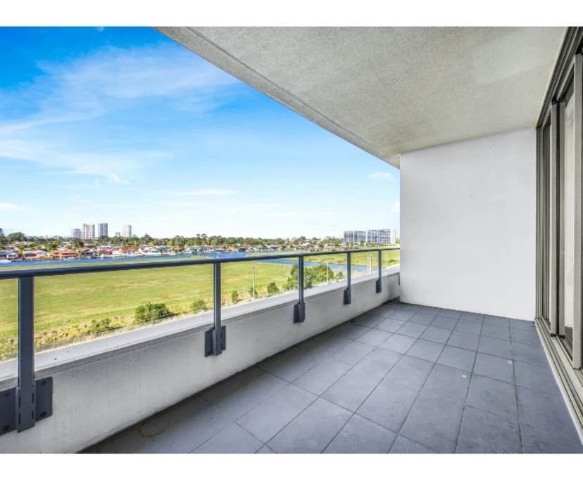 Room with ensuite in a flatshare