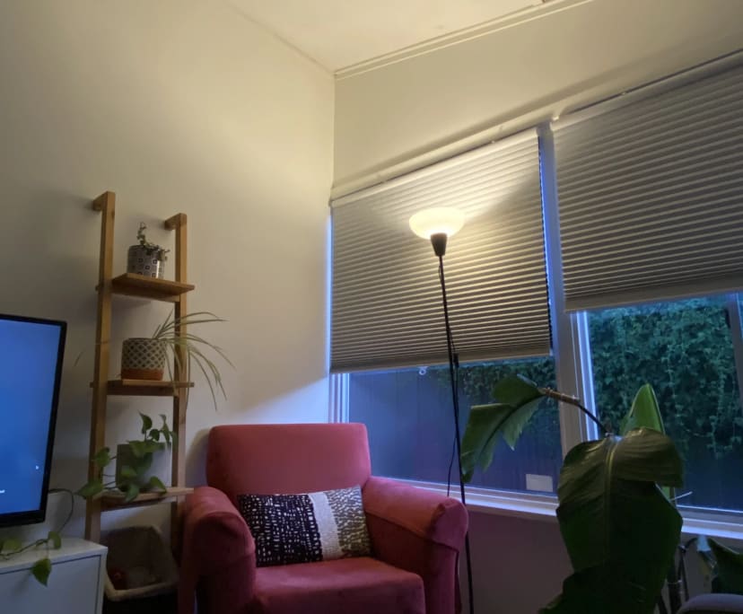 Room in a share house
