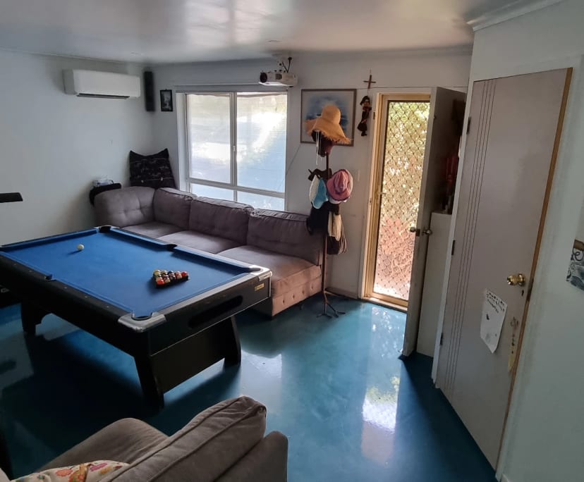 $300, Share-house, 4 bathrooms, Jubilee Pocket QLD 4802