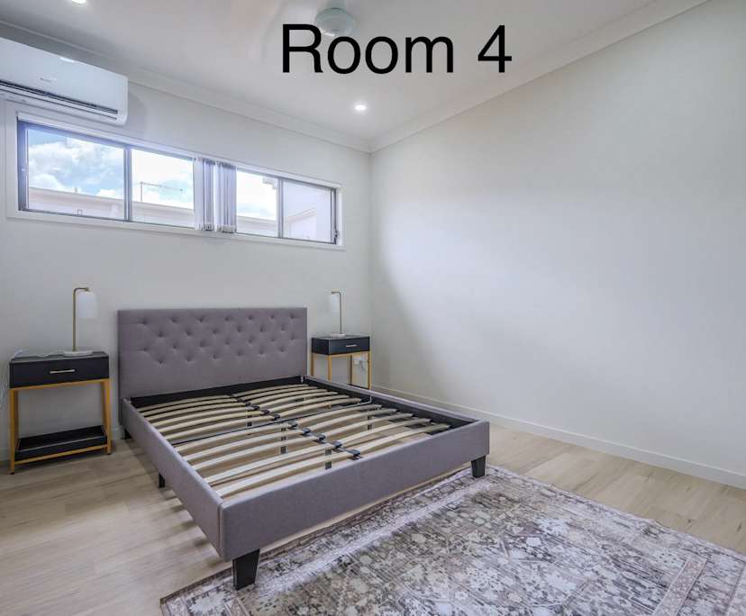 $250, Share-house, 4 bathrooms, Greenbank QLD 4124