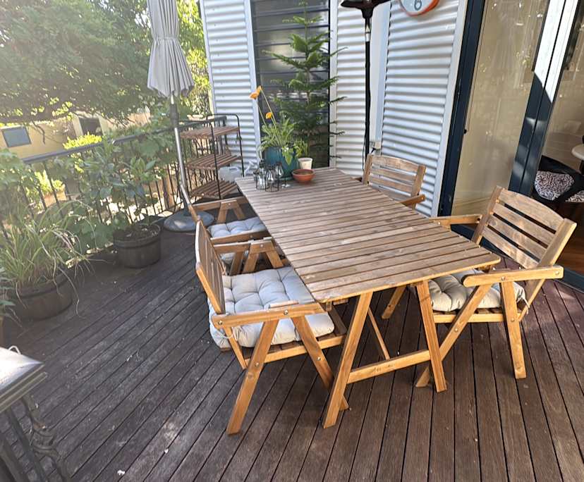 Furnished room in a share house