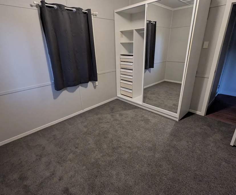 Unfurnished room in a share house